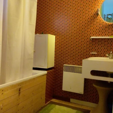 Confortable à - 40 M² - Vue Sur La Montagne