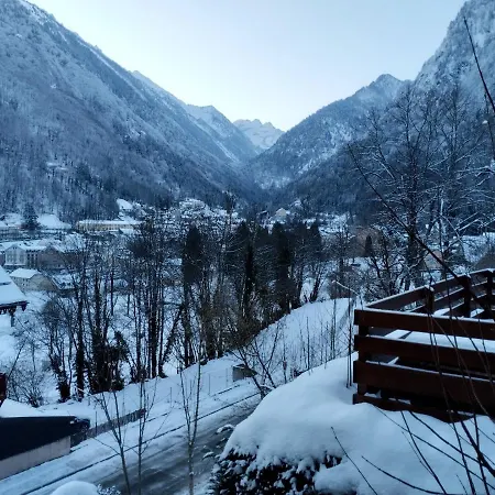 Apartamento Confortable à - 40 M² - Vue Sur La Montagne Cauterets