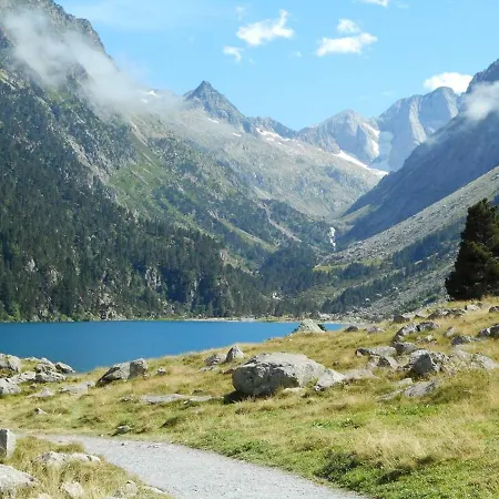 Confortable A 40 M² Vue Sur La Montagne * Cauterets