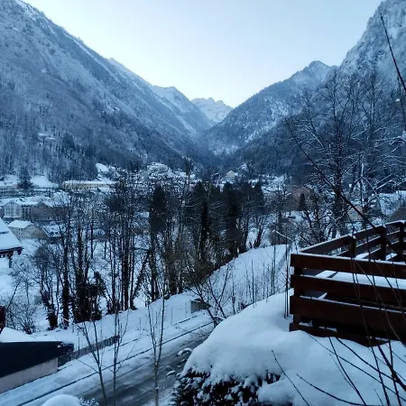 Apartment Confortable A 40 M² Vue Sur La Montagne Cauterets